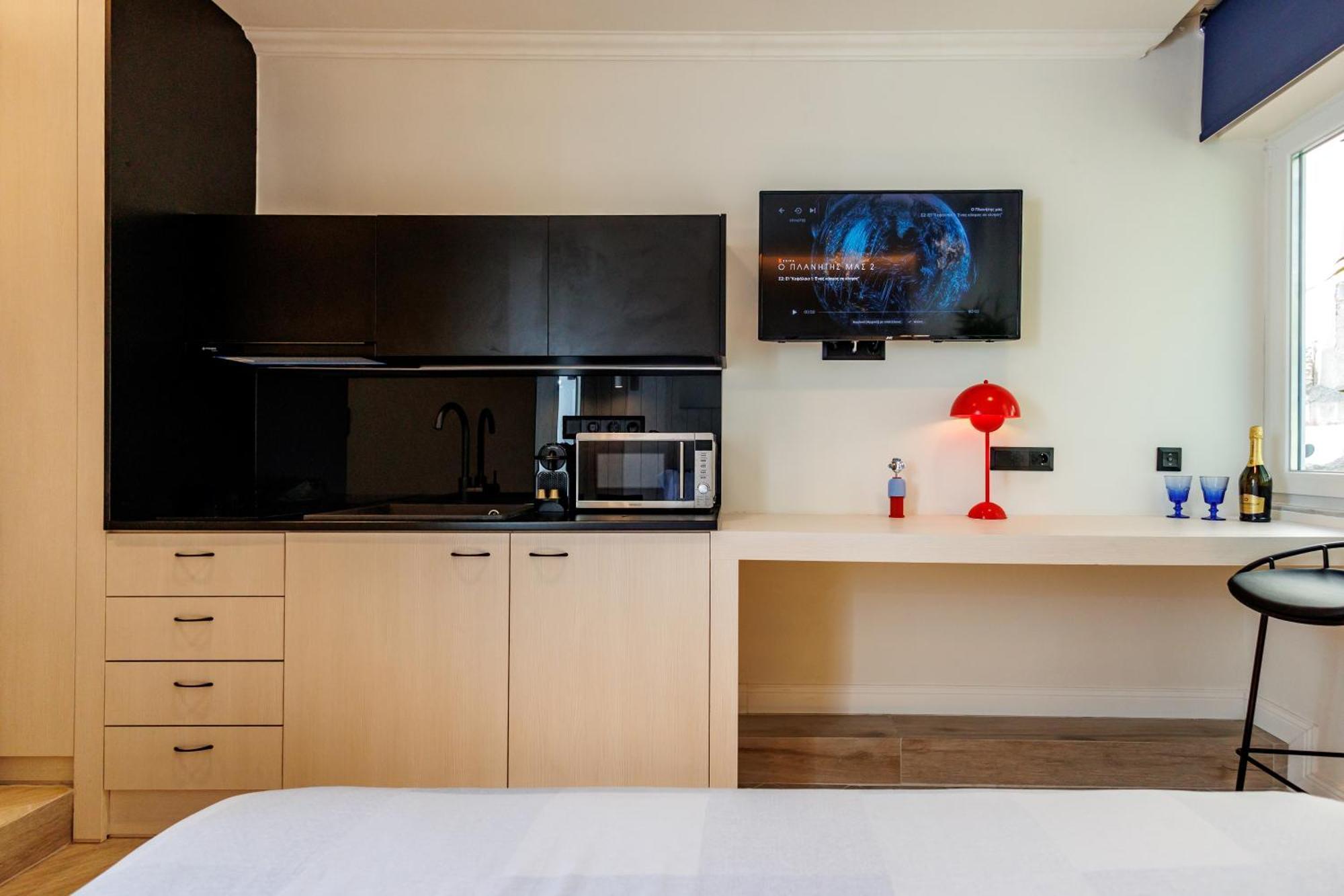 Triple A @ Trendy Psiri - Art & Nightlife Aparthotel Atena Exterior foto